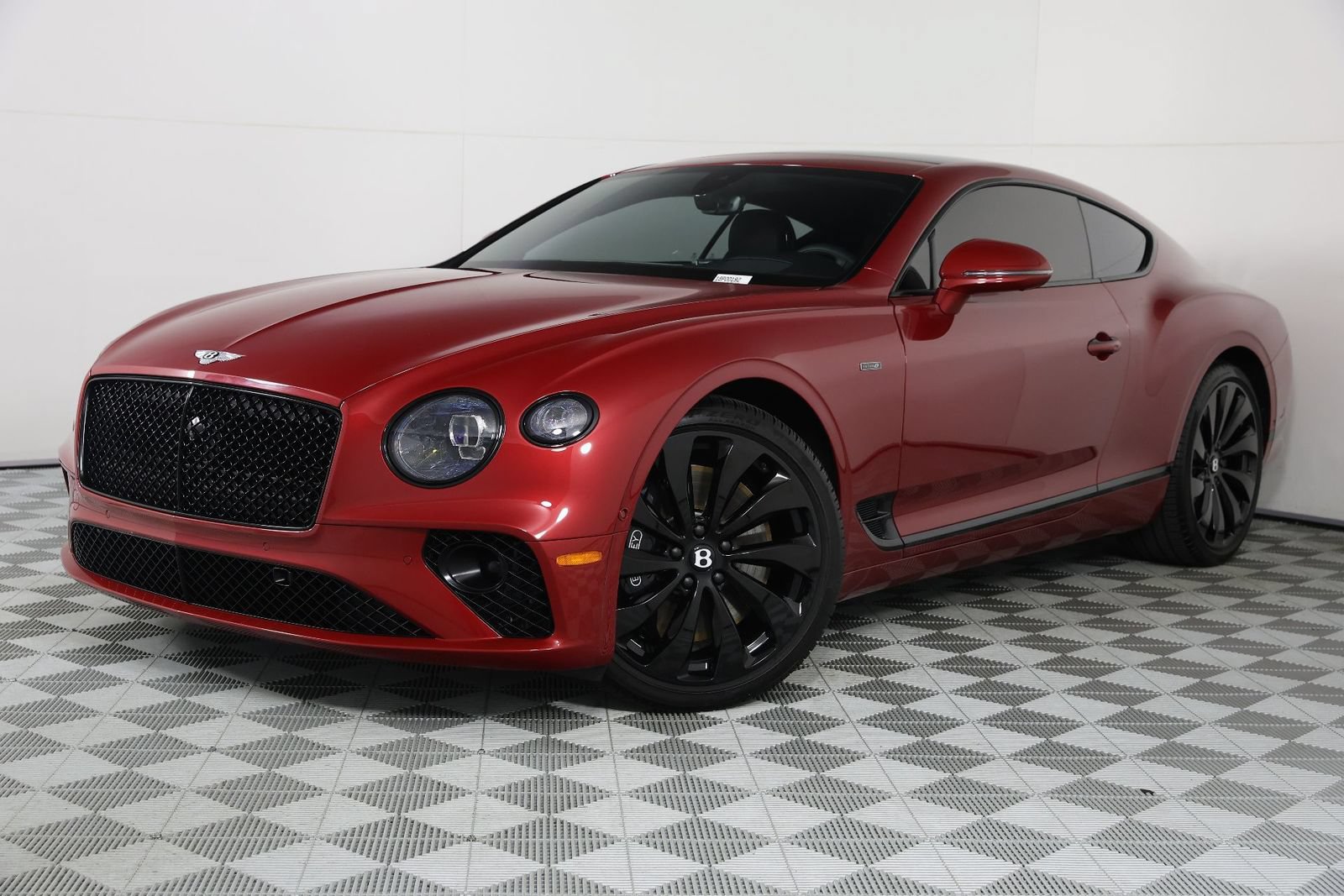 Used 2024 Bentley Continental GT AWD/4WD image 38
