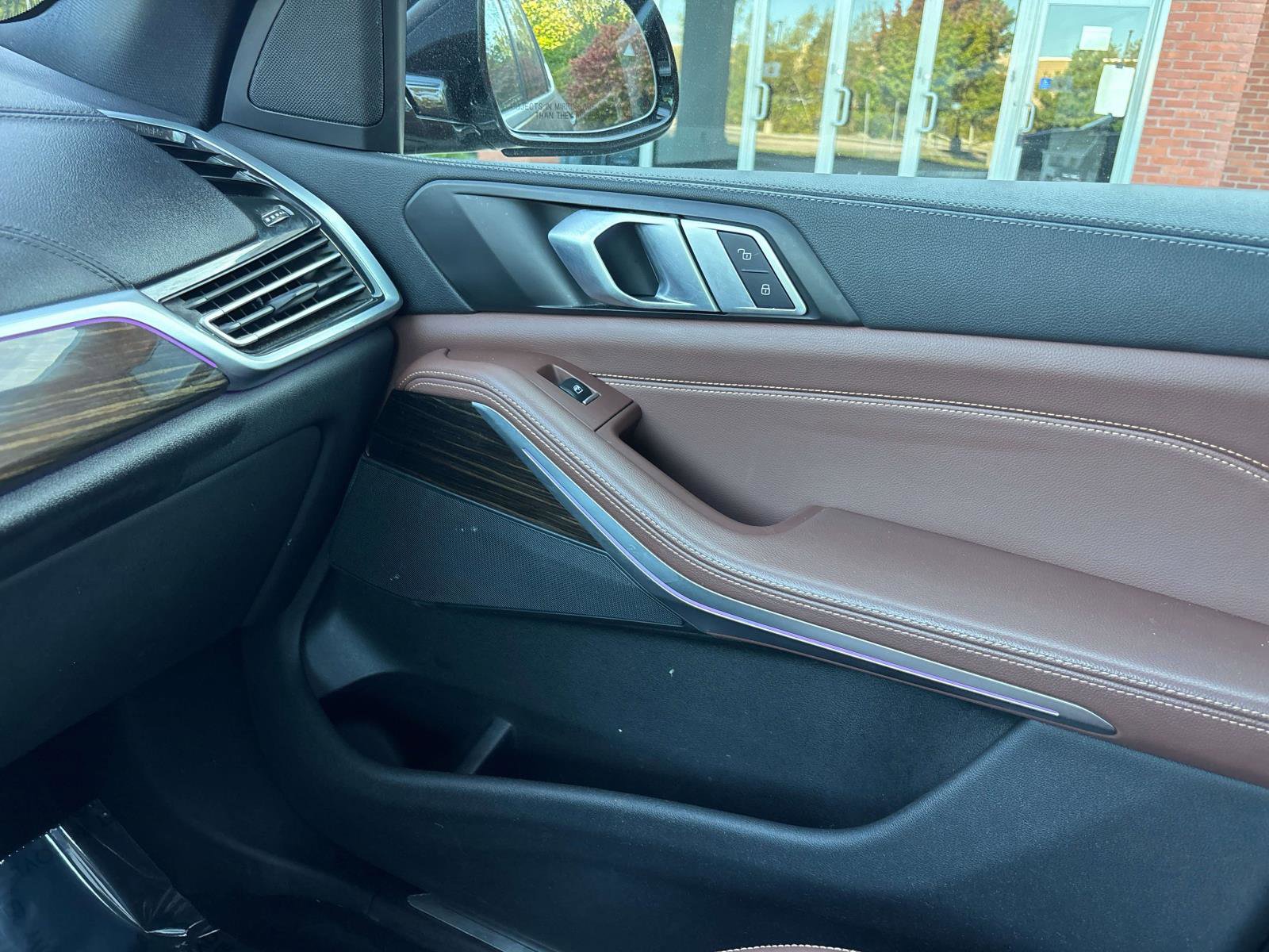 Used 2020 BMW X5 xDrive40i w/ Premium Package image 32