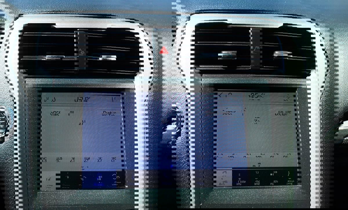 Used 2020 Ford Fusion SE image 47