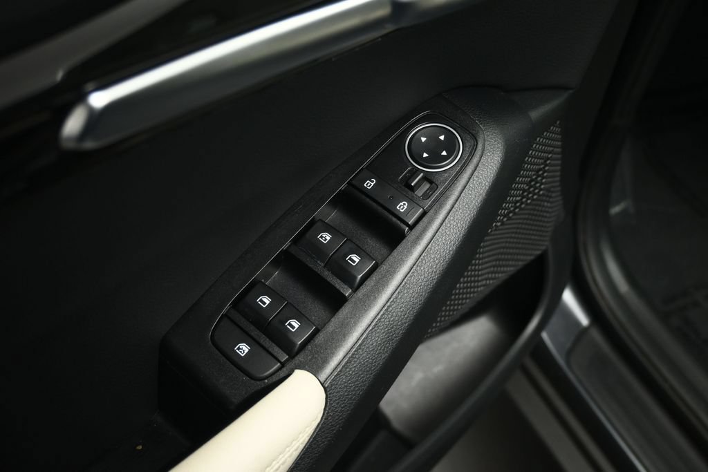 Certified 2023 Kia Seltos EX AWD/4WD image 48