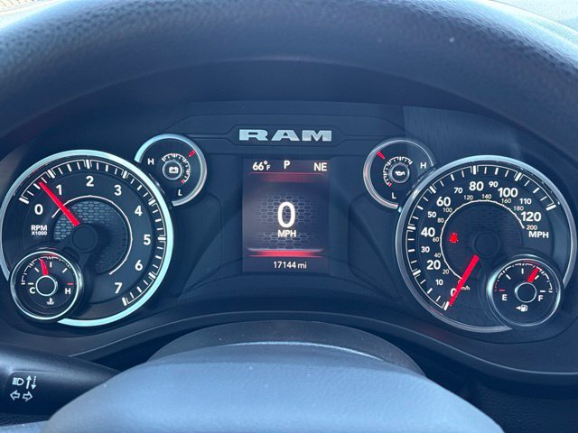 Used 2025 RAM 1500 Tradesman w/ Night Edition AWD/4WD image 26