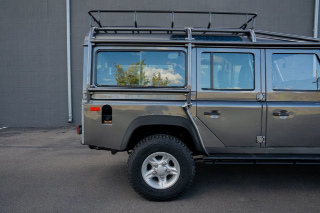 Used 1993 Land Rover Defender 110 AWD/4WD image 27