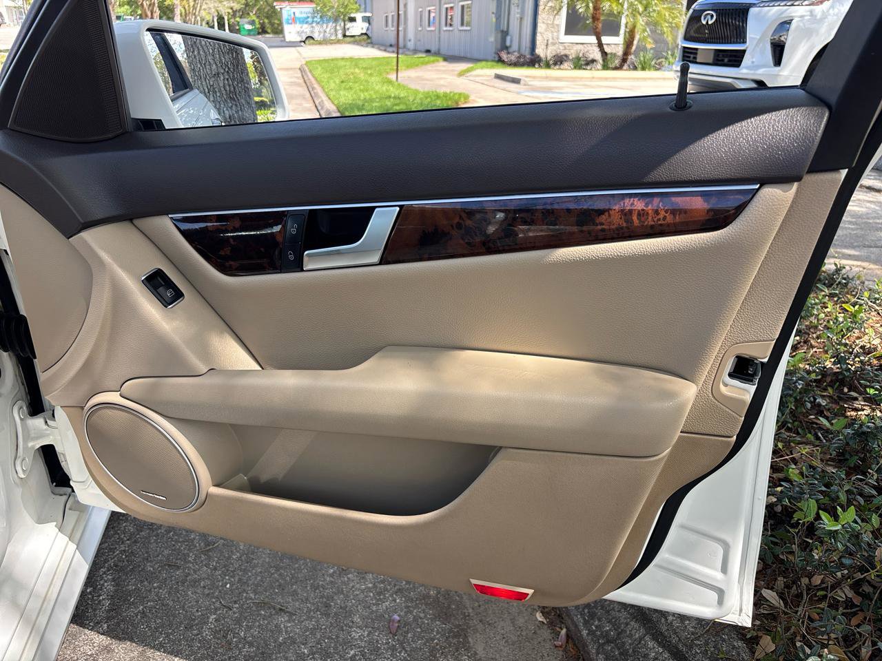 Used 2014 Mercedes-Benz C 250 Sedan image 19