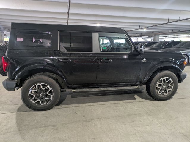 Used 2024 Ford Bronco Outer Banks image 4