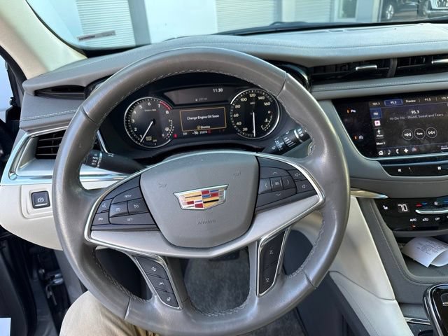 Used 2020 Cadillac XT5 Premium Luxury FWD image 7