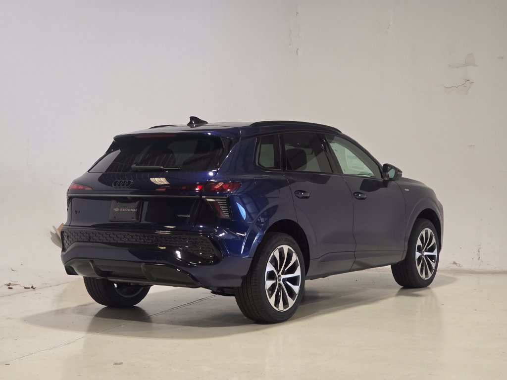 New 2026 Audi Q3 quattro 2.0T AWD/4WD image 5