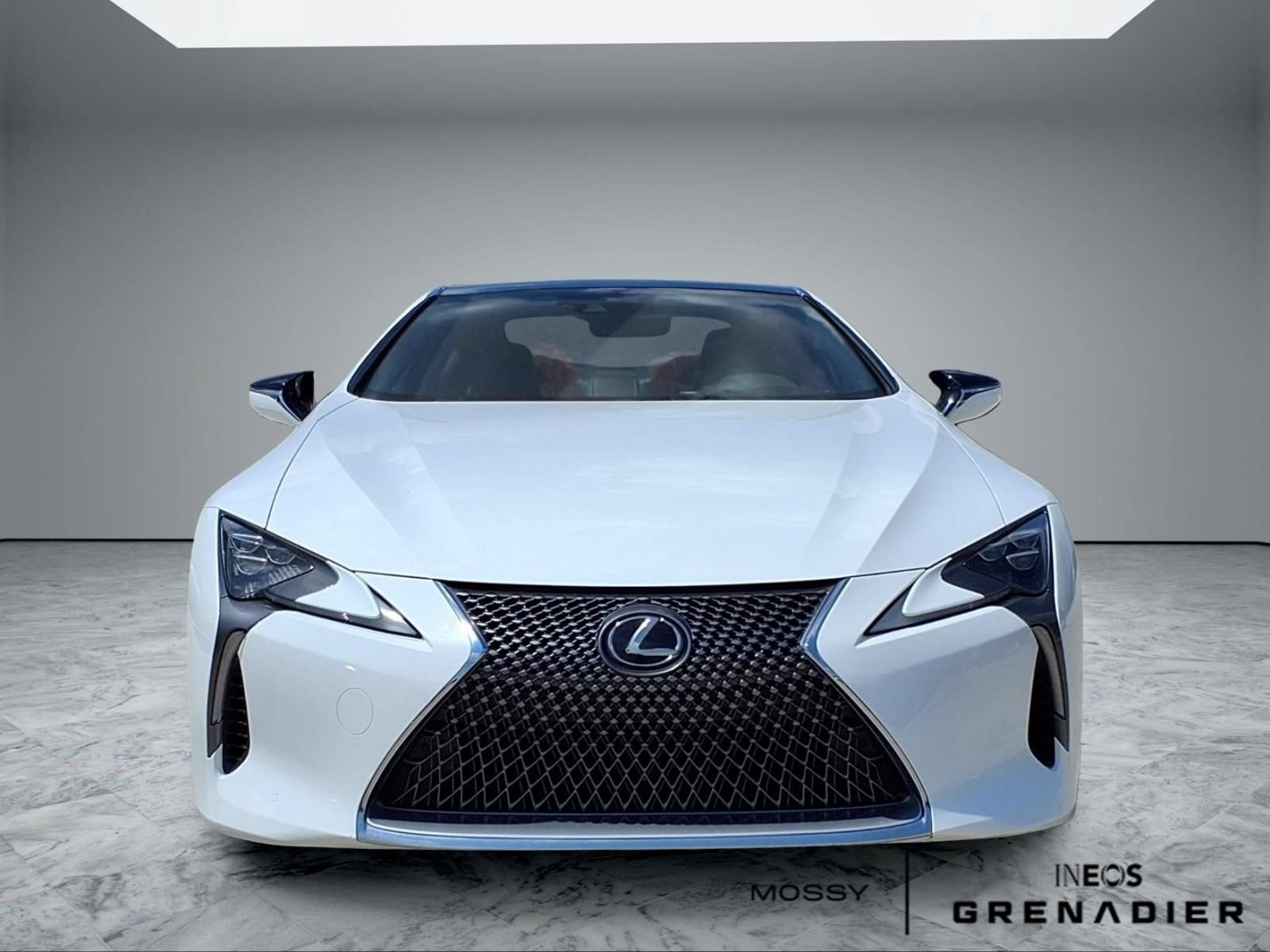 Used 2018 Lexus LC 500 Coupe w/ Sport Package RWD image 3