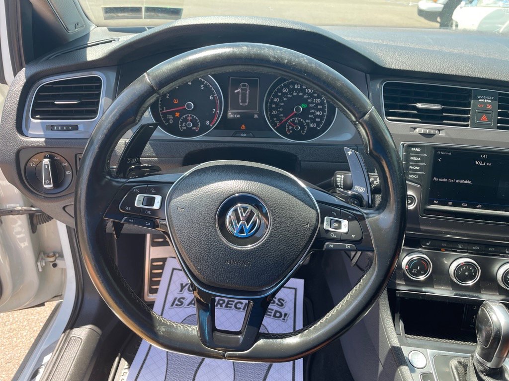 Used 2017 Volkswagen Golf Alltrack SE image 14
