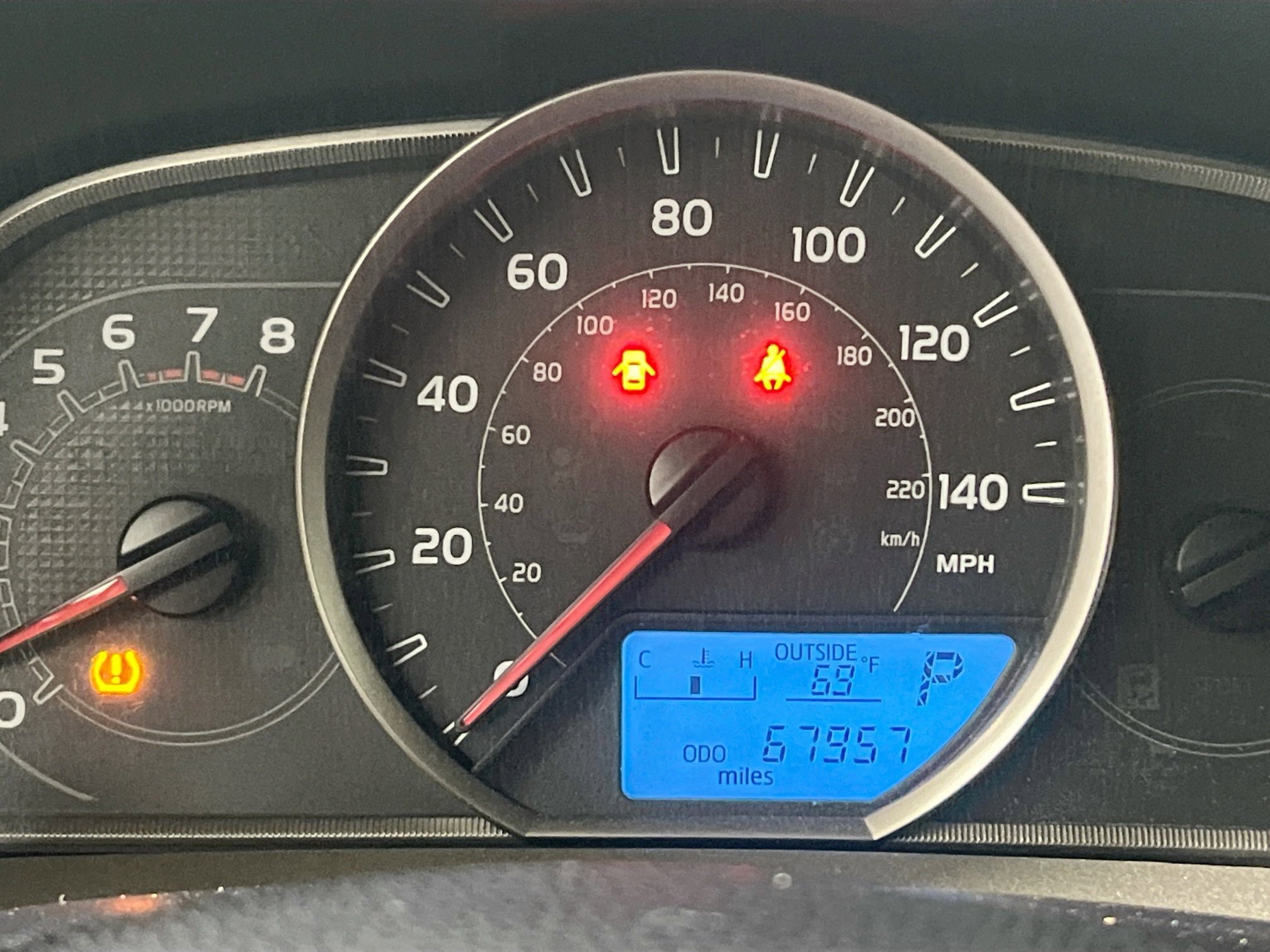 Used 2014 Toyota RAV4 XLE image 22