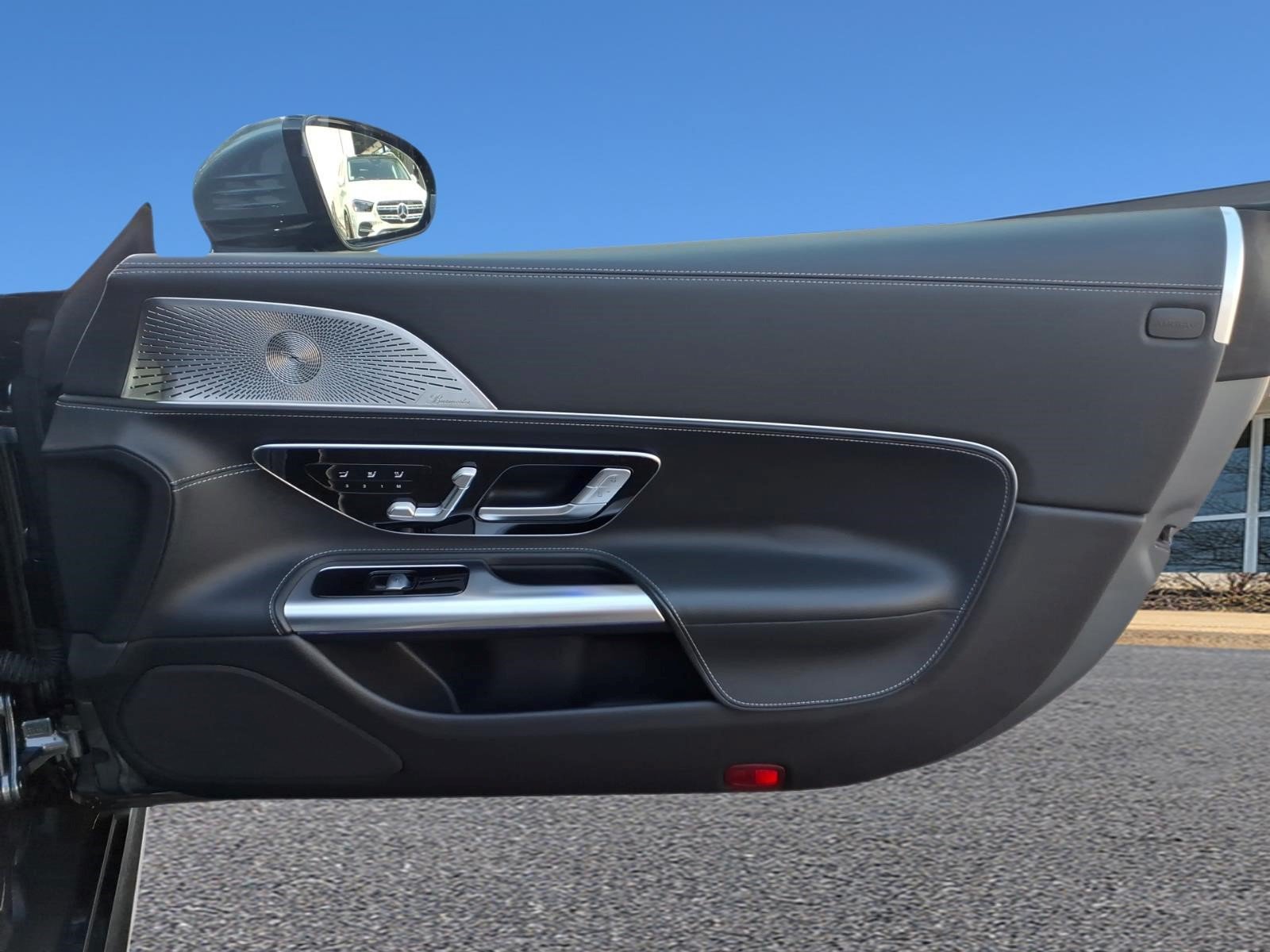 Certified 2022 Mercedes-Benz SL 55 AMG 4MATIC image 26