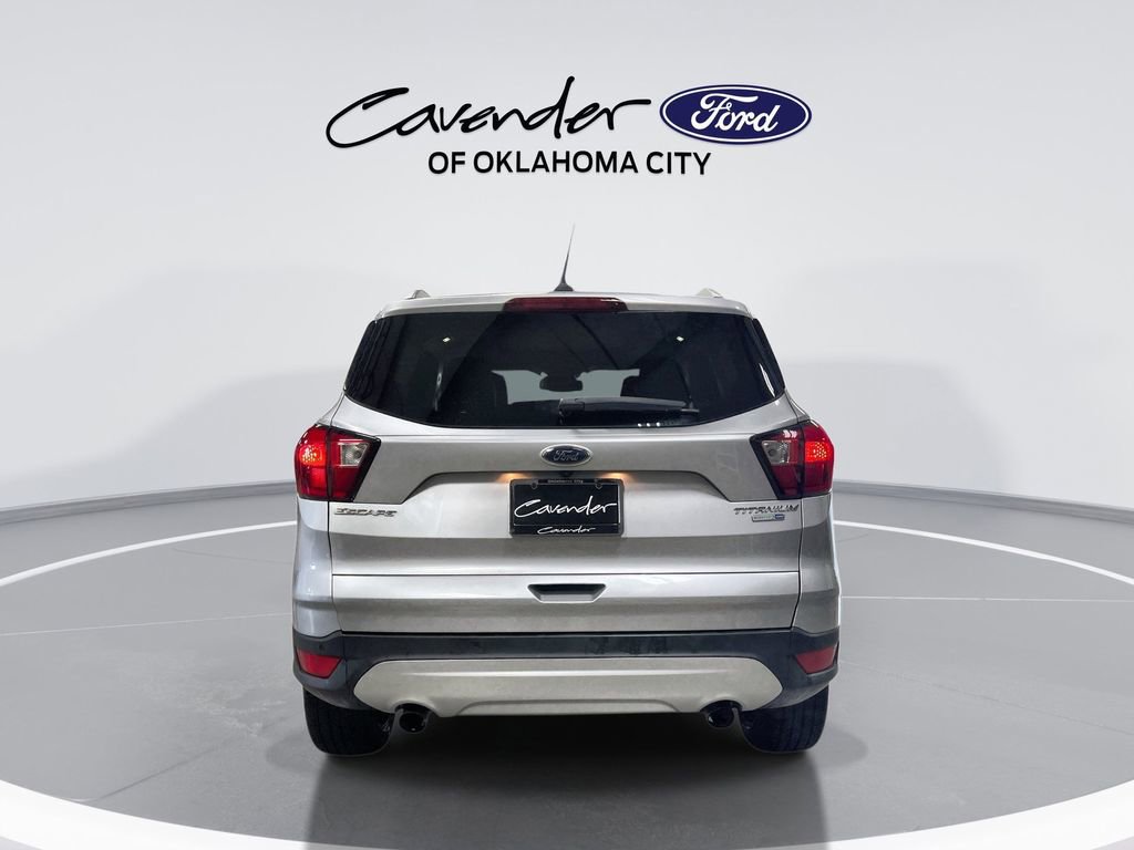 Used 2019 Ford Escape Titanium image 7