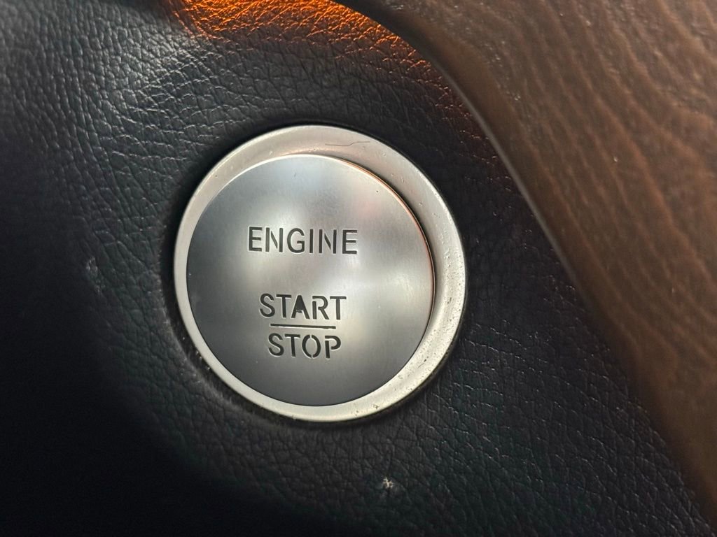 Used 2017 Mercedes-Benz GLS 450 4MATIC image 36