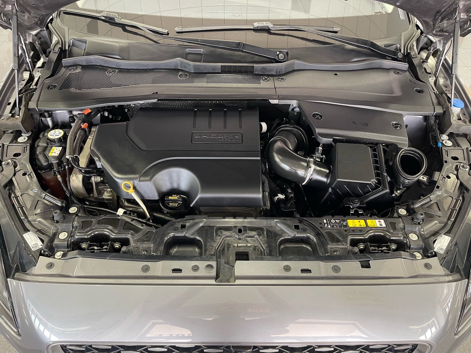 Used 2021 Jaguar E-PACE SE AWD/4WD image 19