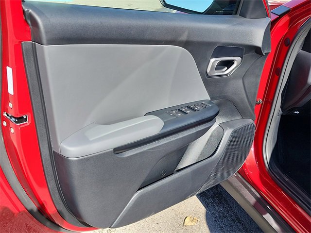 New 2025 Kia K4 LXS image 9