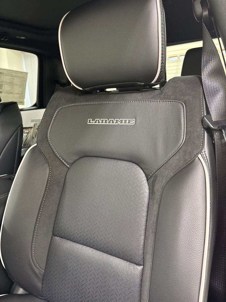 New 2026 RAM 1500 Laramie w/ Night Edition image 17