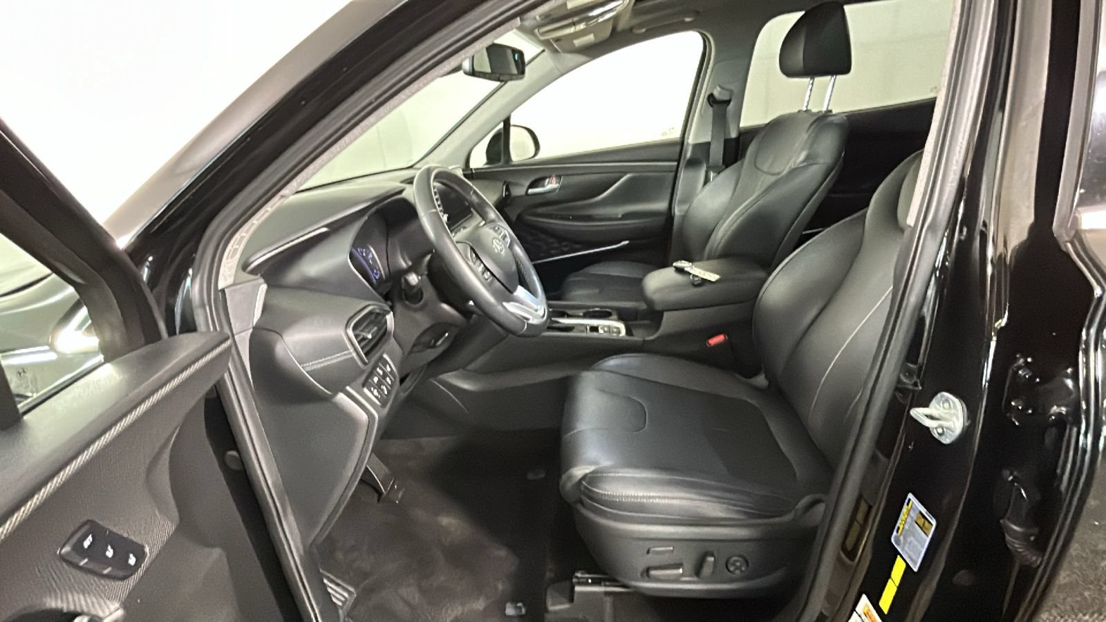 Used 2019 Hyundai Santa Fe AWD image 14