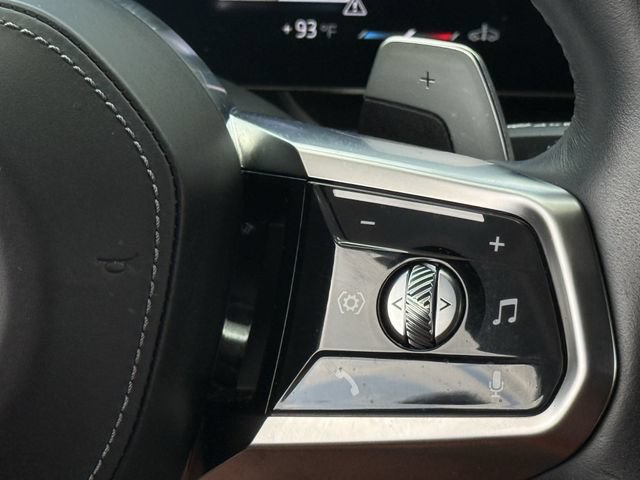 Used 2023 BMW 760i xDrive AWD/4WD image 16