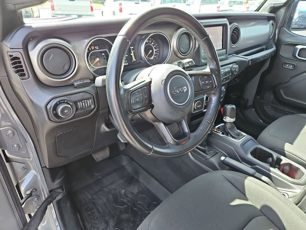Used 2020 Jeep Wrangler Unlimited Sport image 16