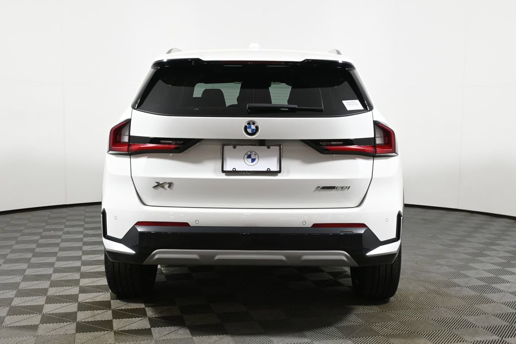 Certified 2025 BMW X1 xDrive28i w/ Technology Package AWD/4WD image 6