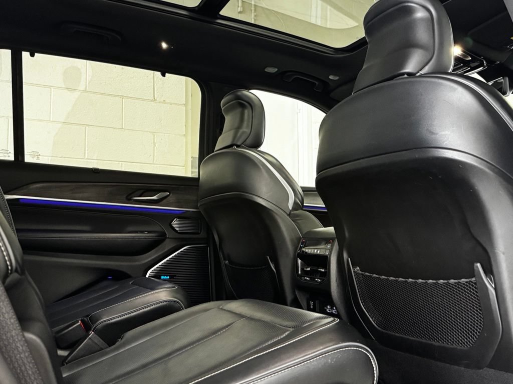 Certified 2021 Jeep Grand Cherokee L Overland w/ Advanced Protech Group III AWD/4WD image 9
