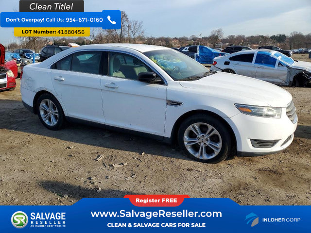 Used 2015 Ford Taurus SE image 5
