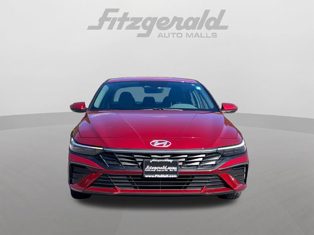Used 2024 Hyundai Elantra SEL FWD image 6