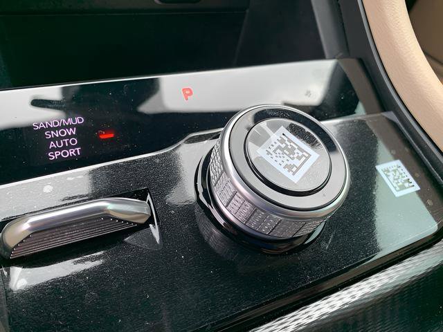 New 2025 Jeep Grand Cherokee Limited w/ Black Appearance Package image 26