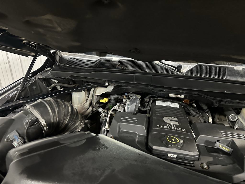 Used 2019 RAM 2500 Laramie image 11