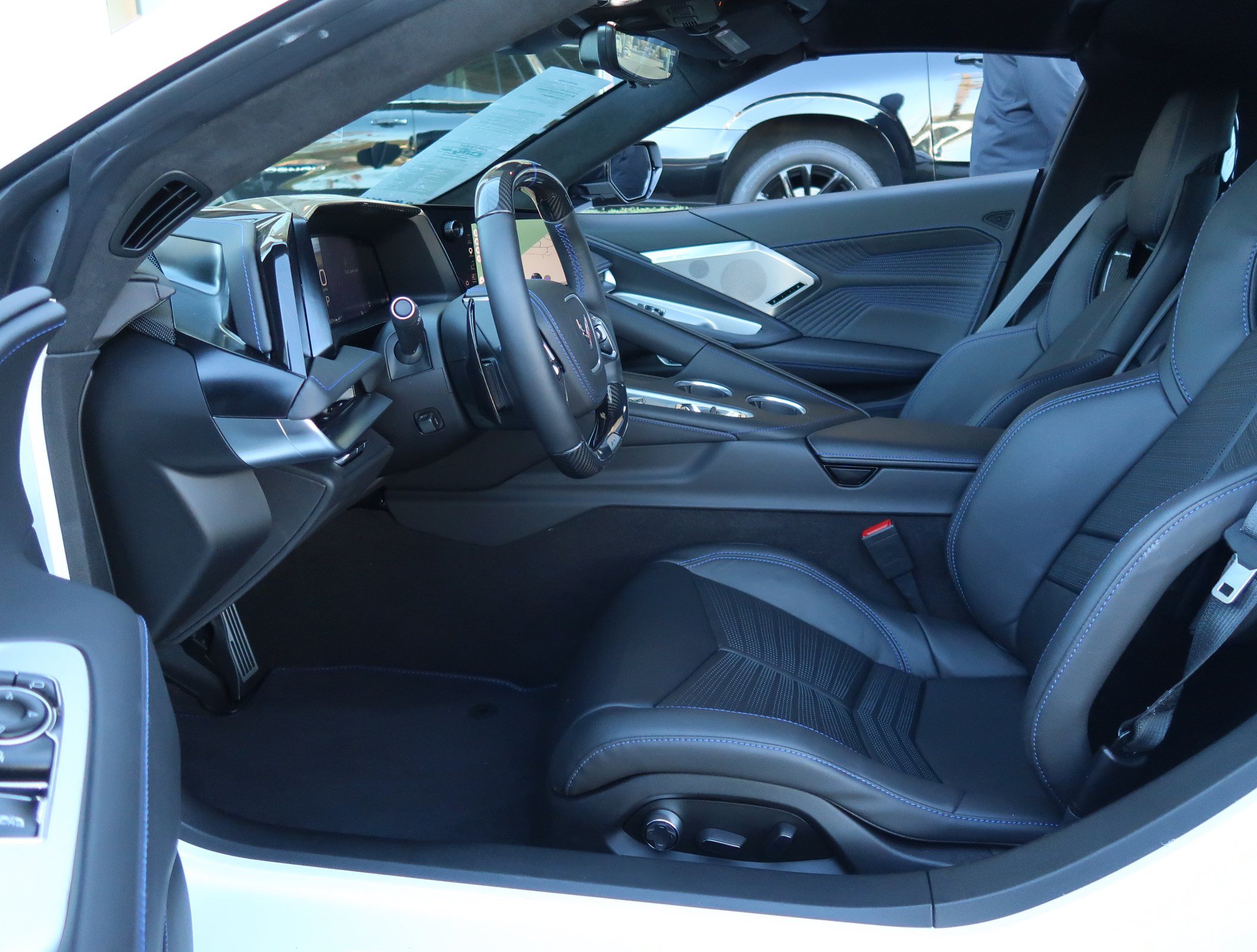 Used 2026 Chevrolet Corvette ZR1 w/ ZR1 Carbon Fiber Aero Package RWD image 13