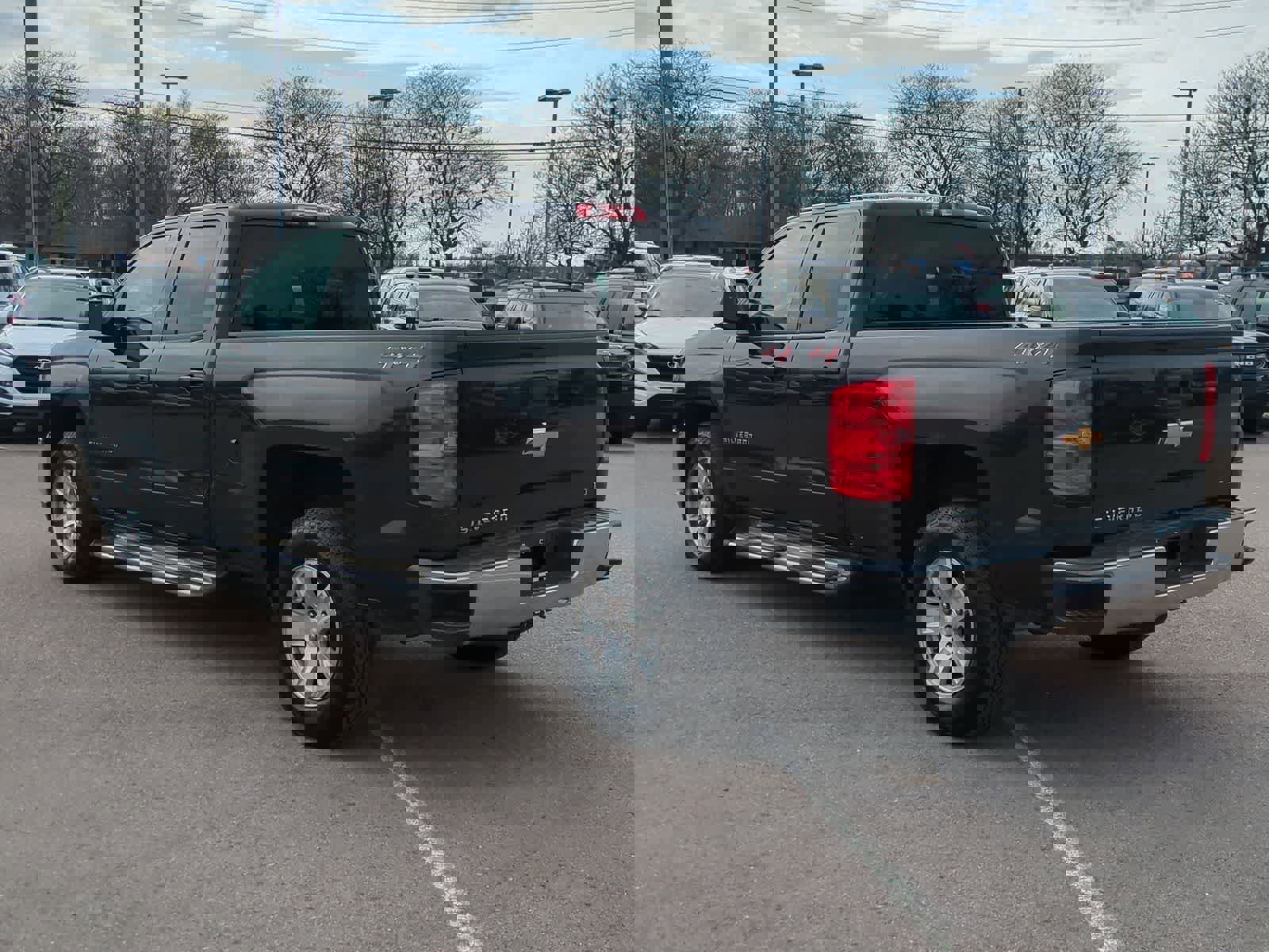 Used 2018 Chevrolet Silverado 1500 LT AWD/4WD image 6