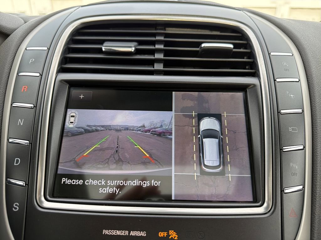 Used 2020 Lincoln Nautilus Reserve image 20