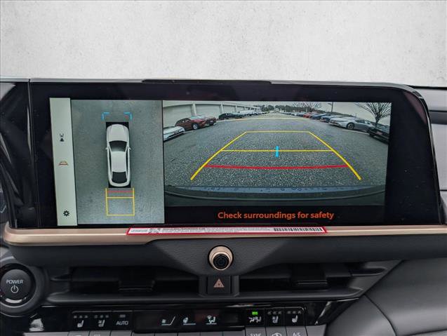 New 2026 Toyota Crown Platinum image 12