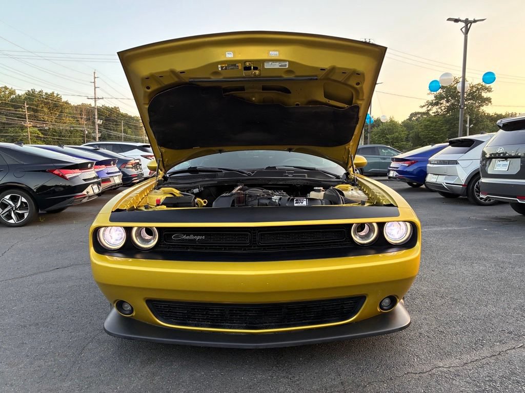 Used 2021 Dodge Challenger R/T Scat Pack w/ T/A Package RWD image 13