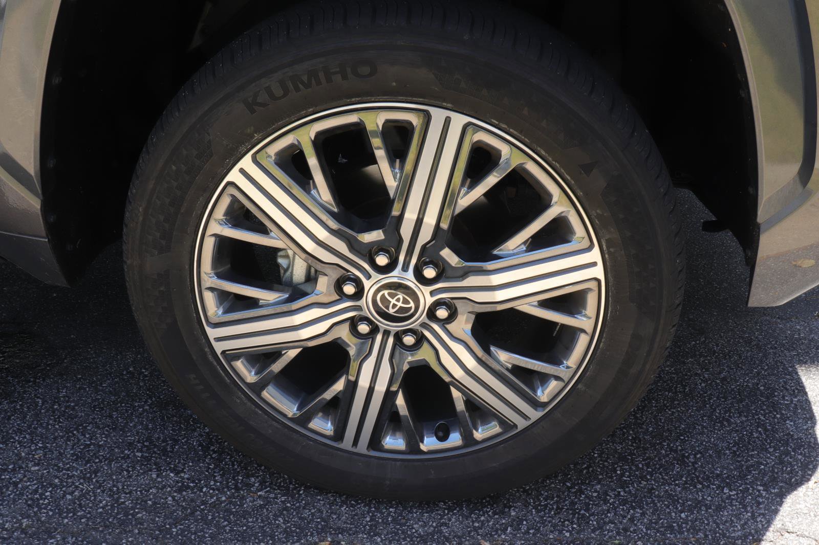 Used 2024 Toyota Tundra Capstone image 38