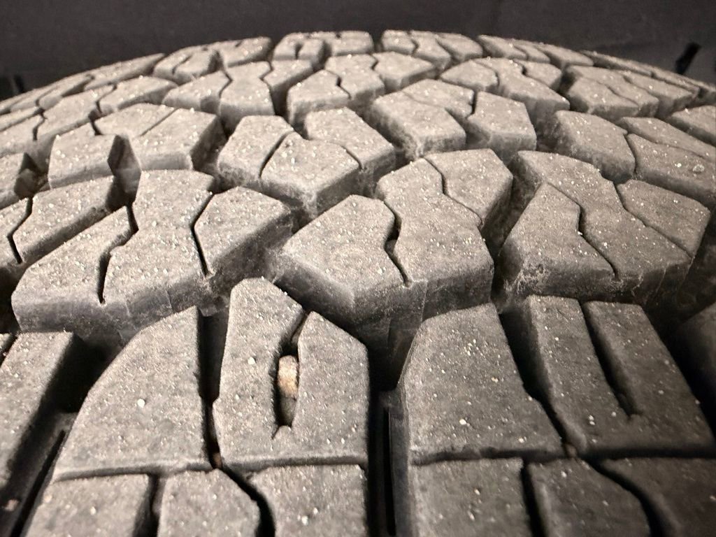 Used 2020 GMC Sierra 2500 SLE image 12