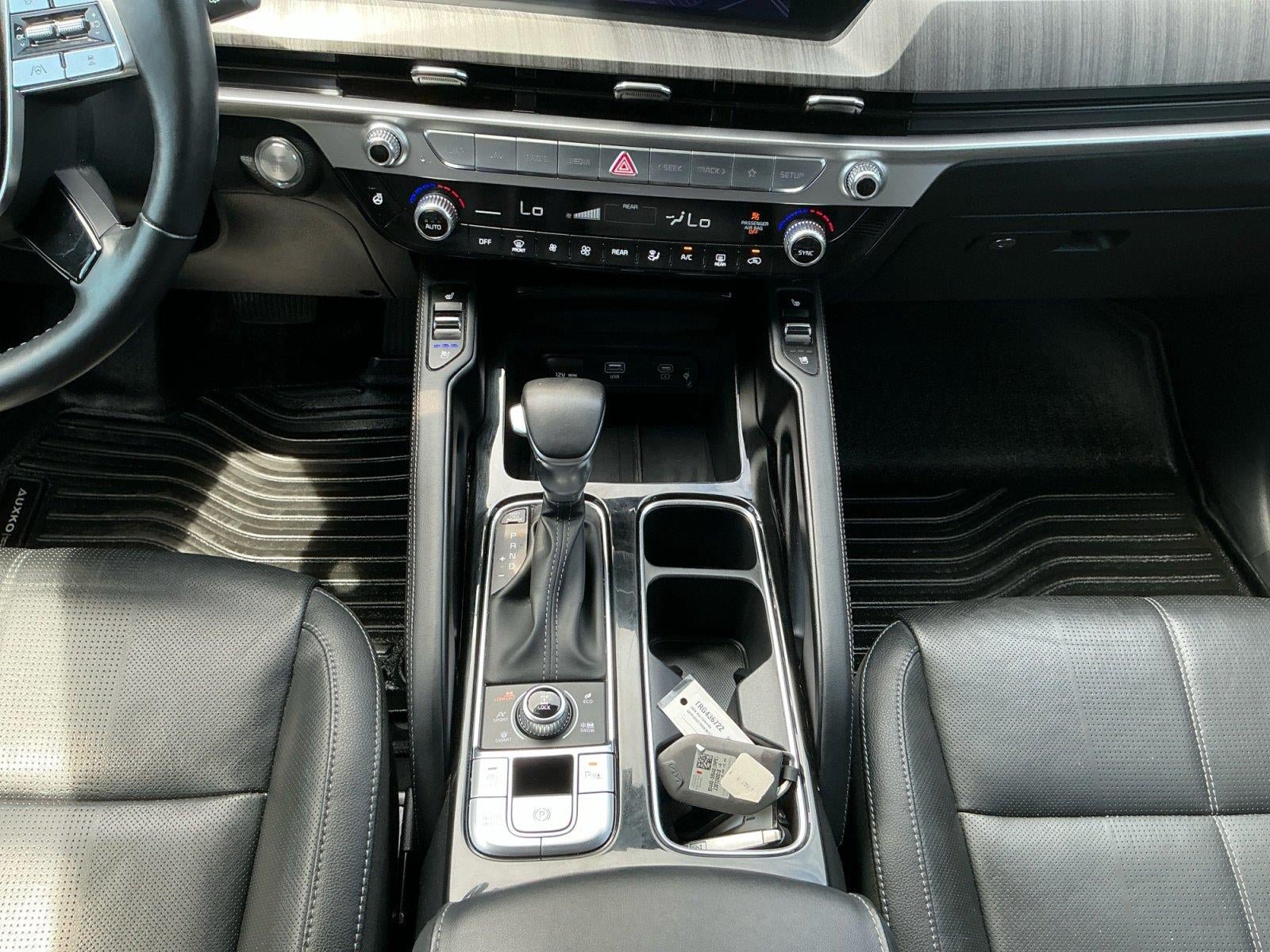 Used 2024 Kia Telluride EX AWD/4WD image 13