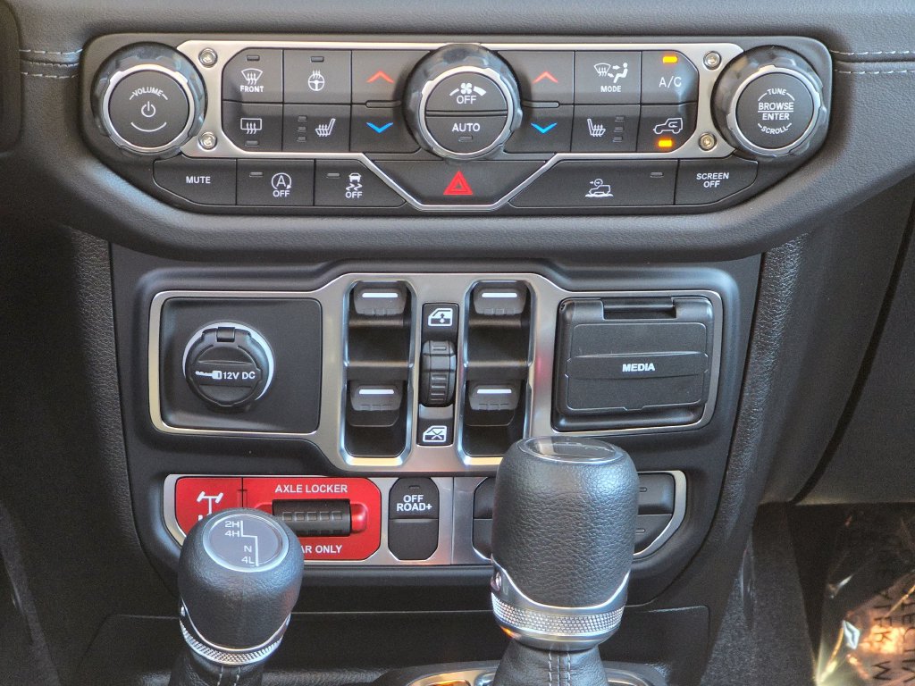 New 2026 Jeep Gladiator Mojave AWD/4WD image 30