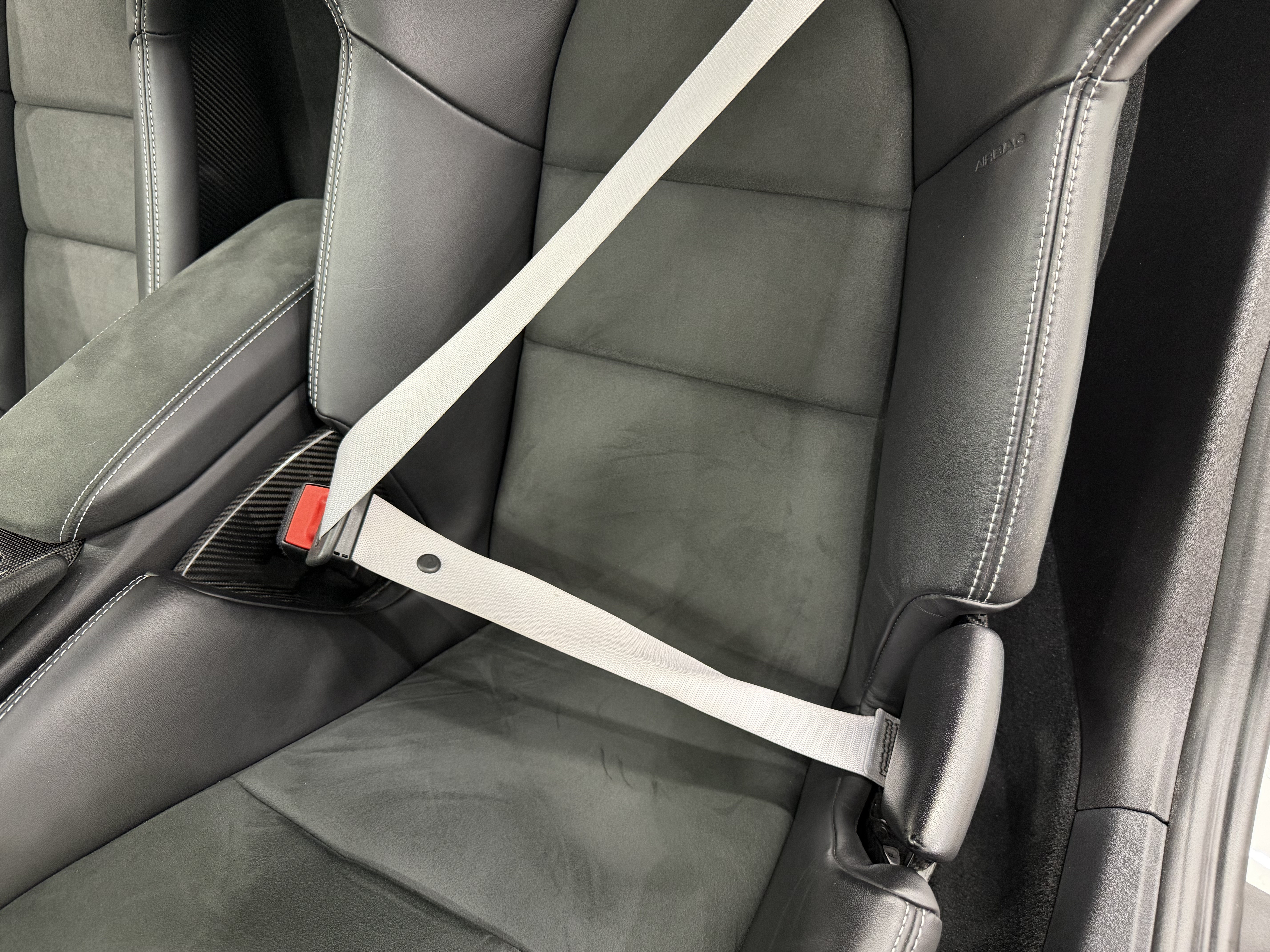 Certified 2022 Porsche 718 Cayman GT4 RWD image 29