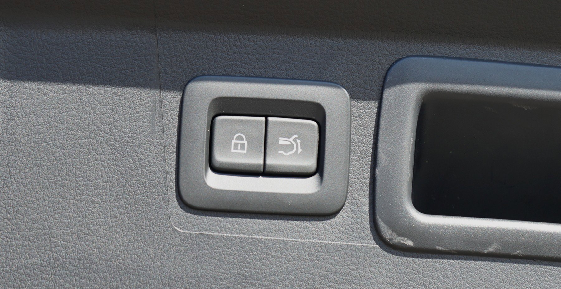 New 2026 MAZDA CX-50 AWD 2.5 Hybrid w/ Premium Pkg image 24