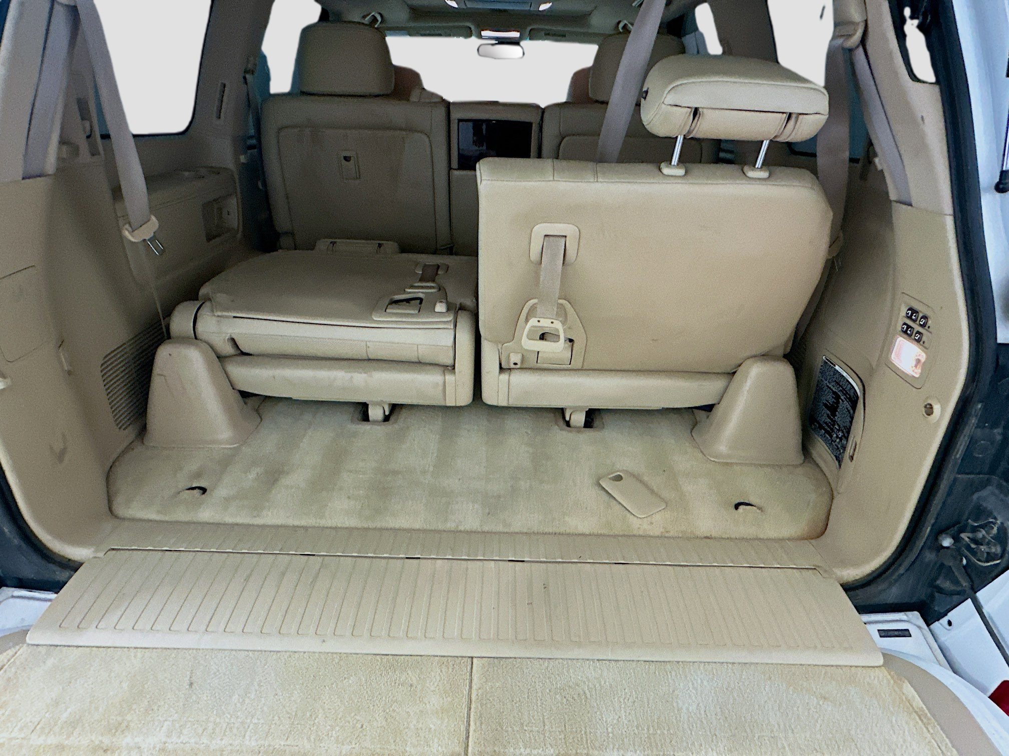 Used 2009 Lexus LX 570 4WD image 30