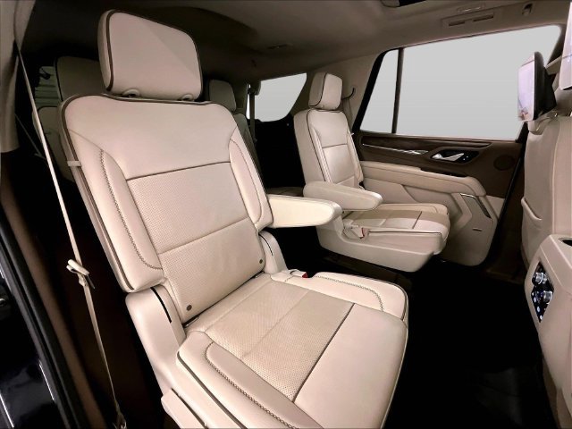 Used 2021 GMC Yukon Denali w/ Denali Ultimate Package AWD/4WD image 26