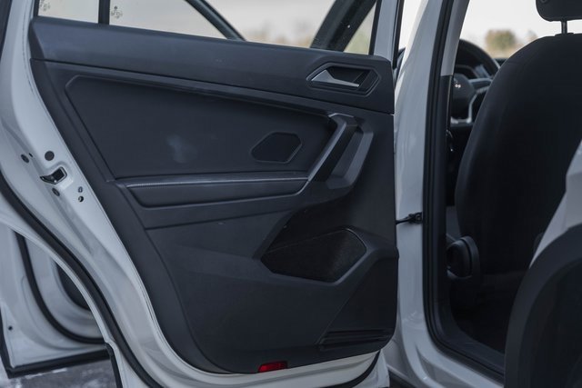 Used 2024 Volkswagen Tiguan S image 31