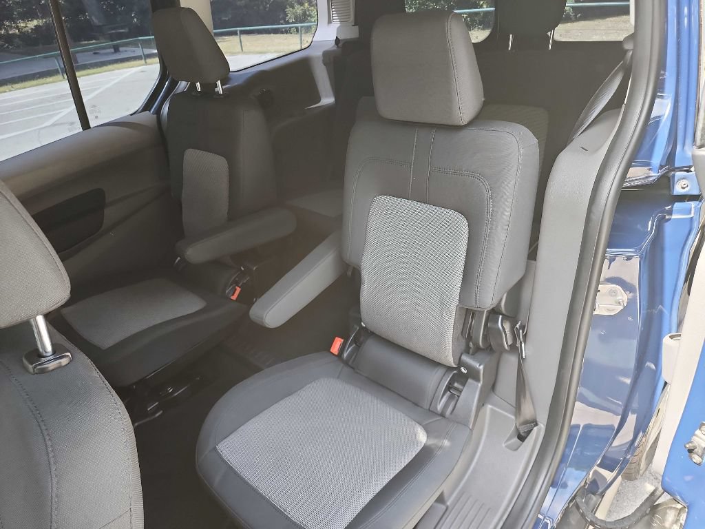 Used 2021 Ford Transit Connect XL FWD image 28