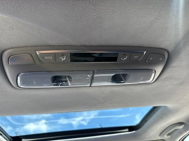 Used 2024 Kia Telluride SX Prestige AWD/4WD image 43