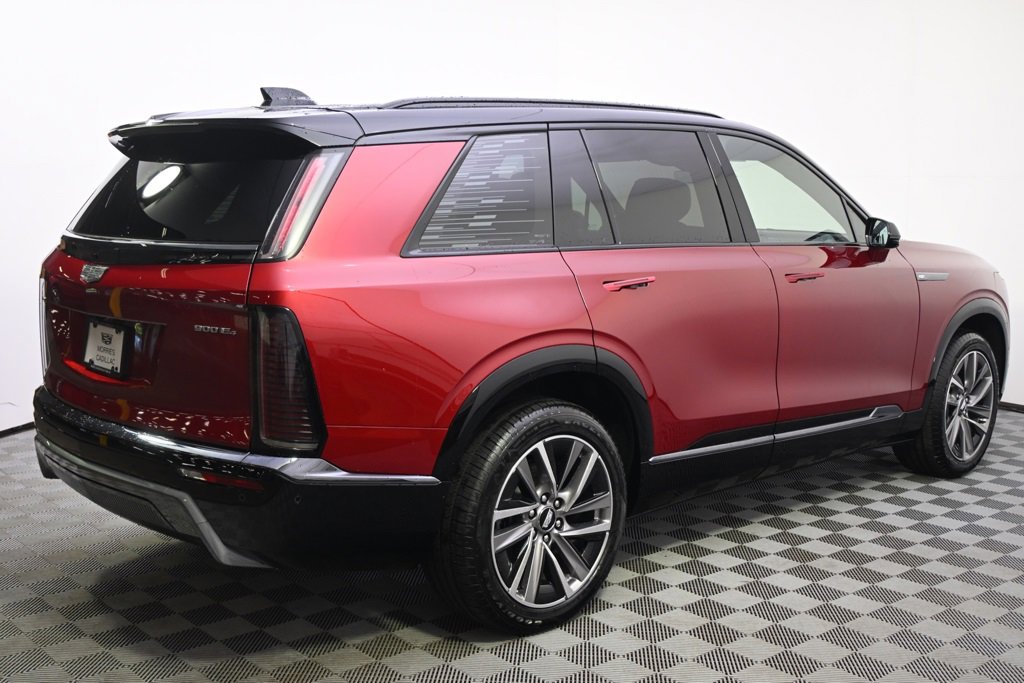 New 2026 Cadillac Vistiq Sport w/ LPO, Floor Liner Package image 7