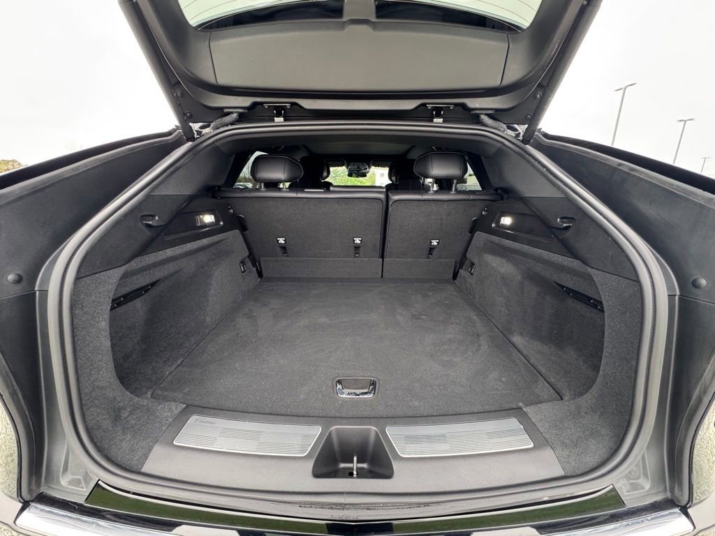 Certified 2024 Cadillac Lyriq Luxury image 14