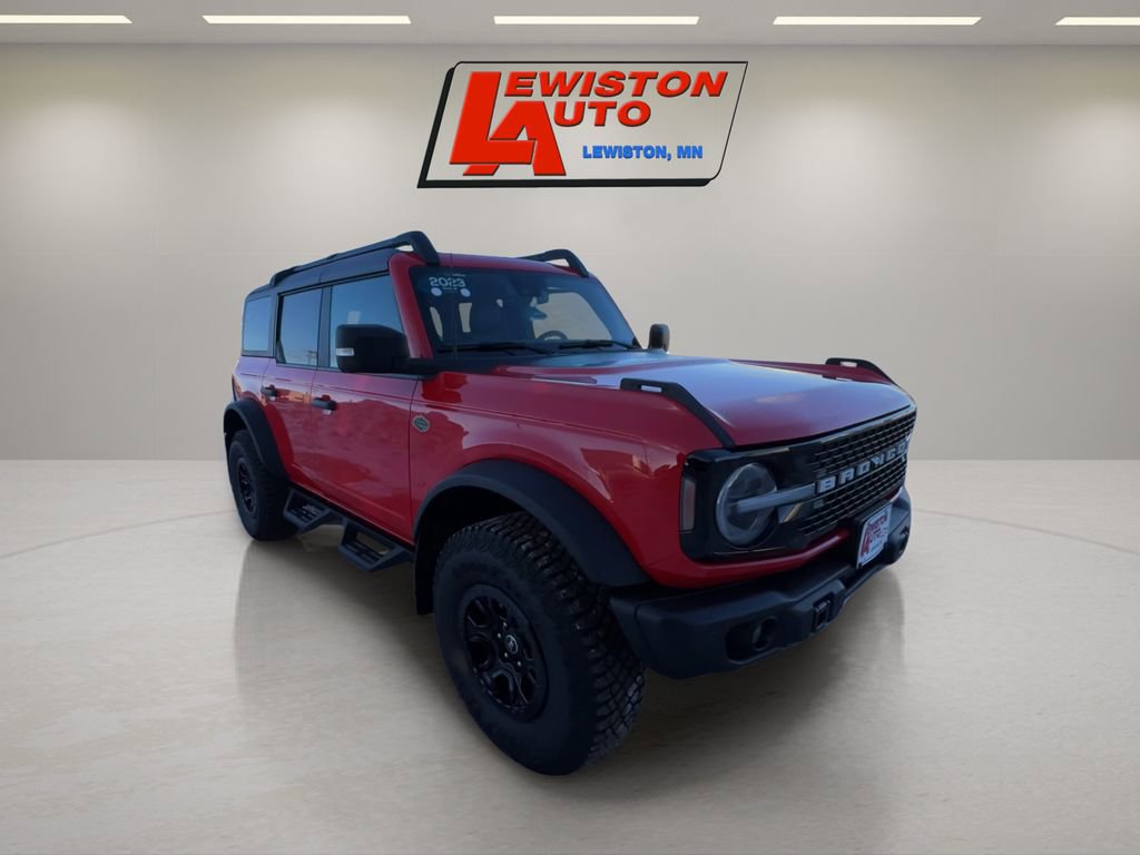 Used 2023 Ford Bronco Wildtrak image 7