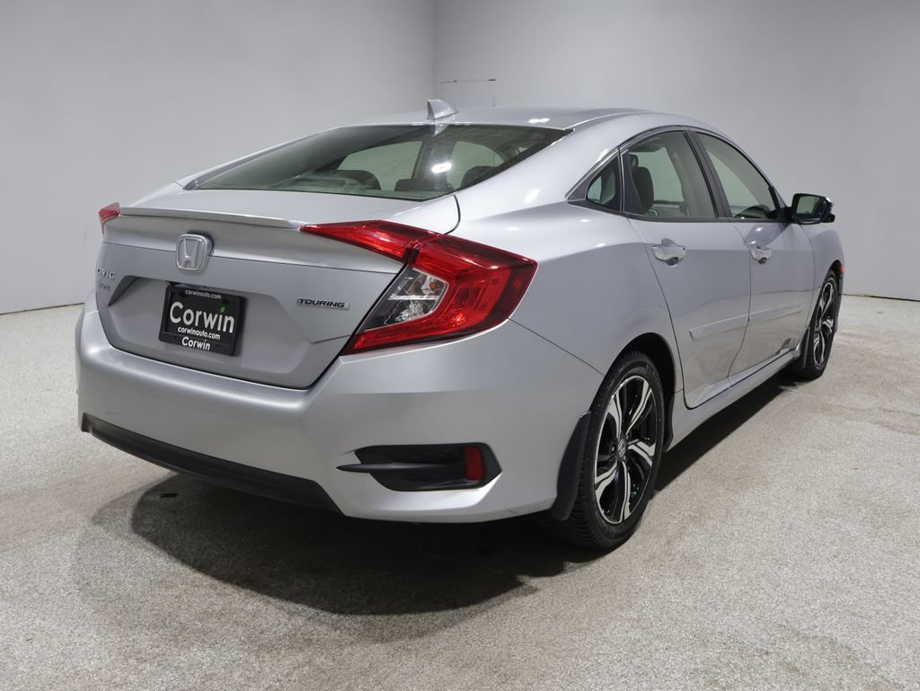 Used 2018 Honda Civic Touring video 2