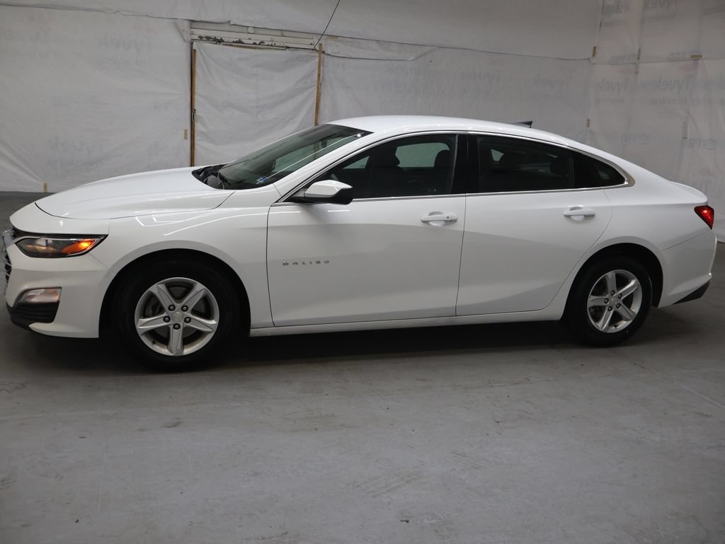 Used 2024 Chevrolet Malibu LS FWD image 4