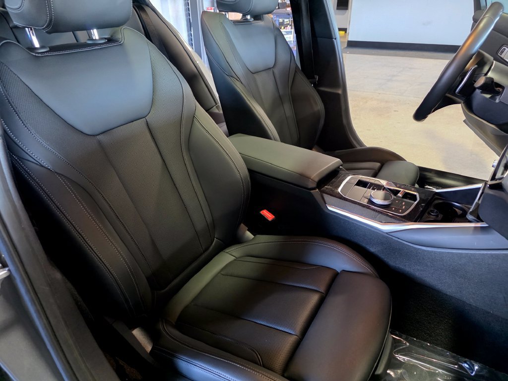 Used 2023 BMW 330i xDrive Sedan w/ M Sport Package AWD/4WD image 20